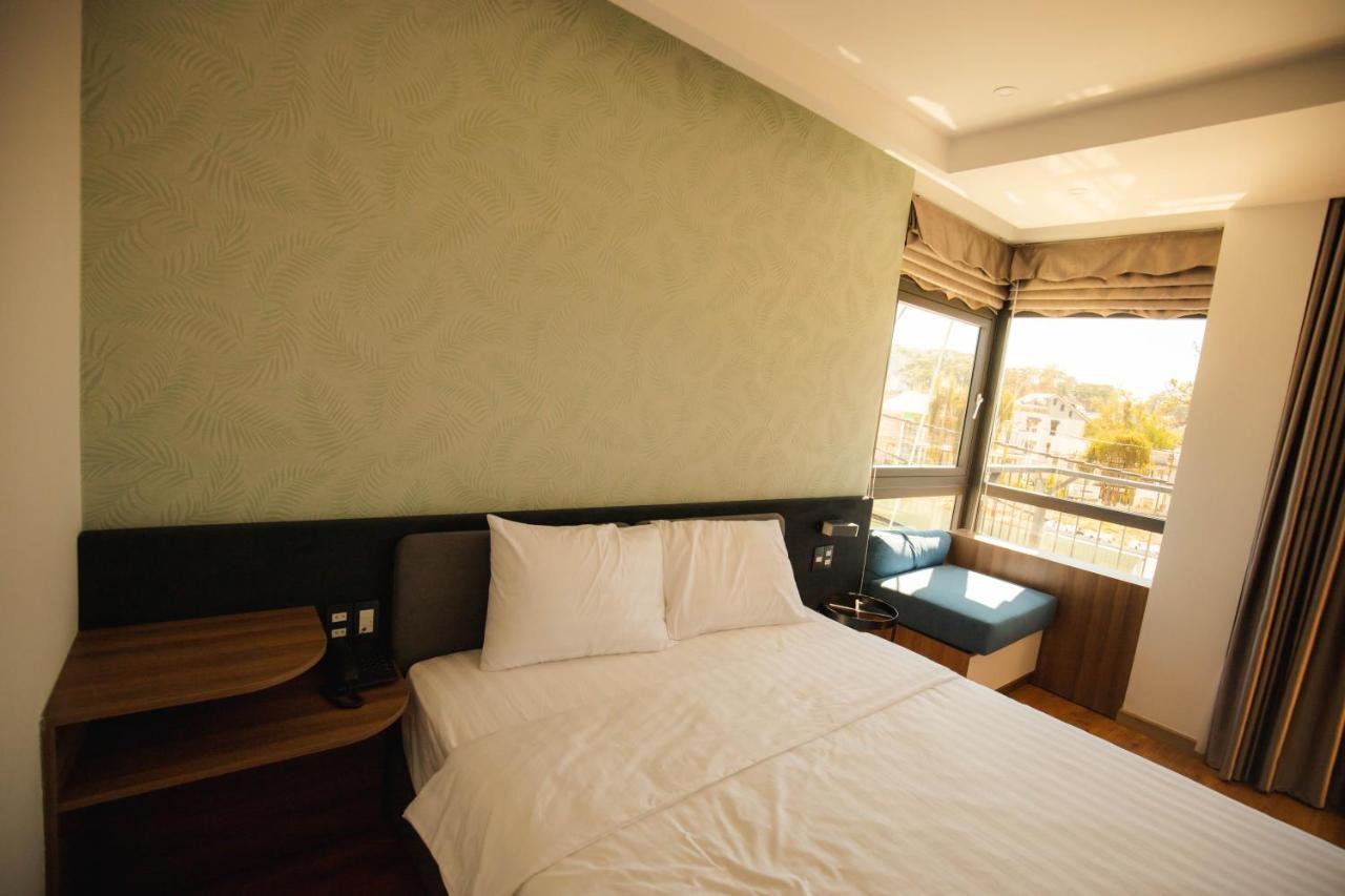 Hotel Ngan Hoa - Mille Fleurs 02 Dalat Exterior foto